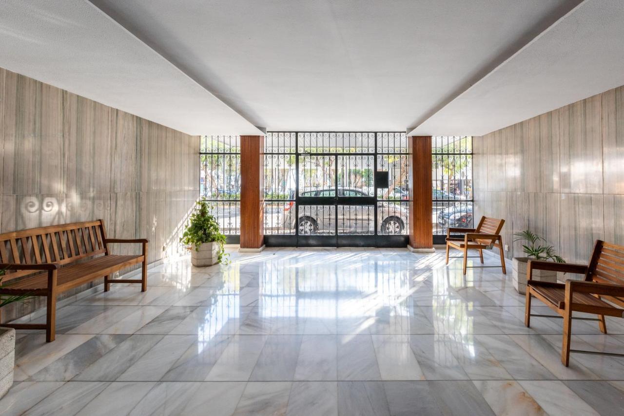 Acogedor Estudio En Pedregalejo Junto Al Mar Malaga Exterior photo